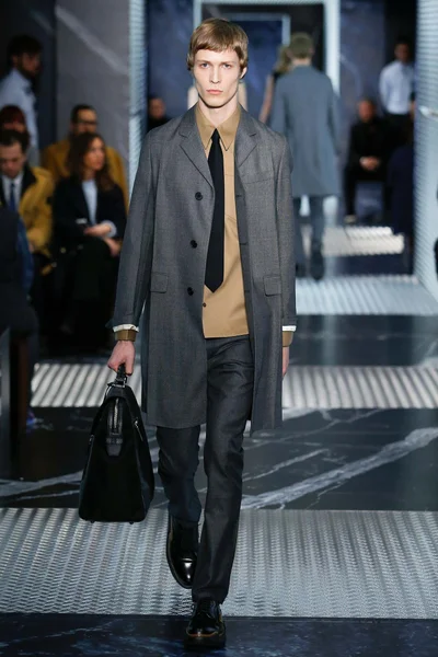Look 21